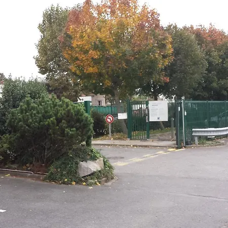 Ibis Budget - Saint Denis - Universite 2*